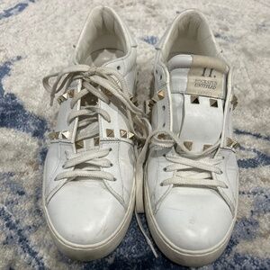 Valentino Rockstud untitled sneaker